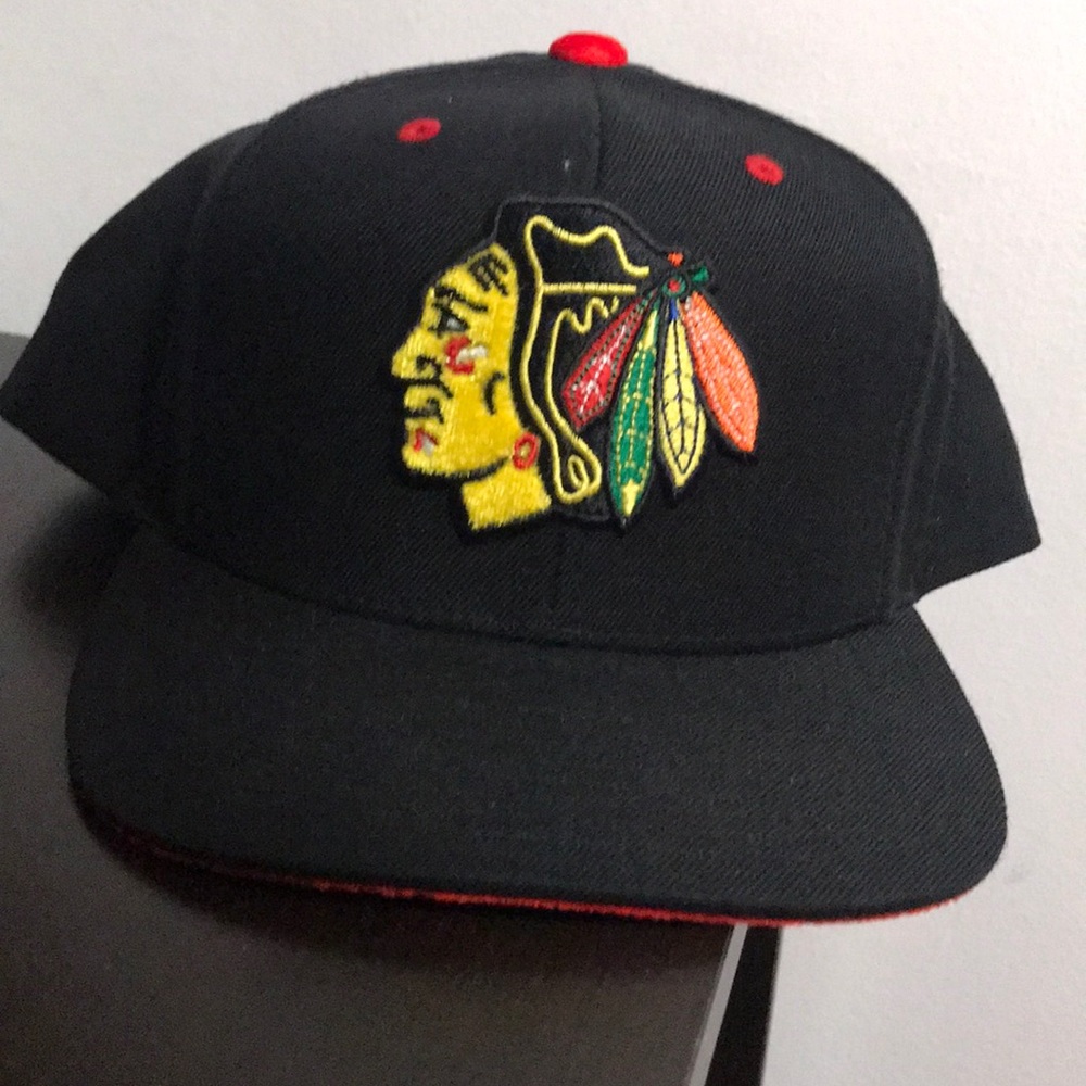 Chicago Blackhawks NHL EXCLUSIVE Snapback Hat